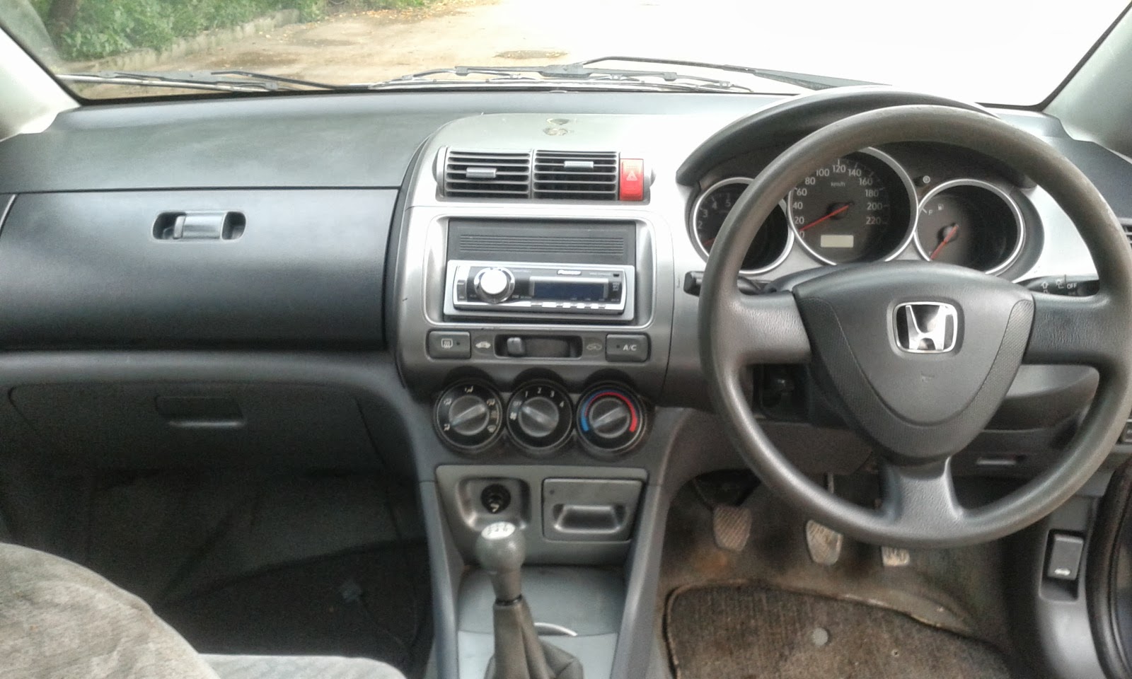 Honda City technical specifications and fuel economy